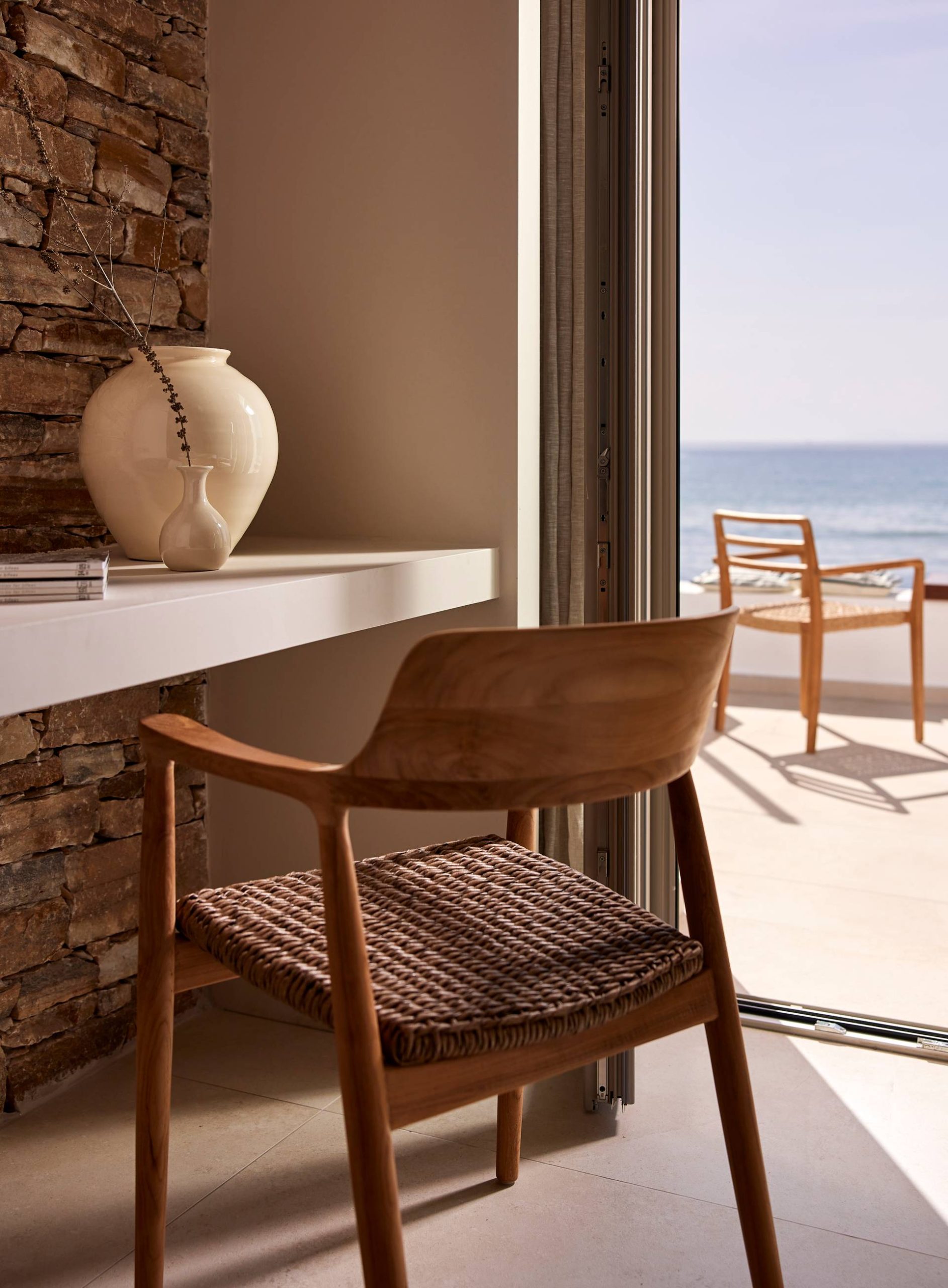 ENALION SUITES SIFNOS
